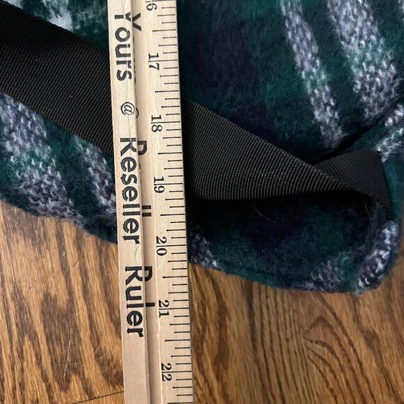 Kavu Rope Sling Bag Unisex Green Multi Flannel Plaid Adjustable Crossbody Strap - Picture 6 of 8